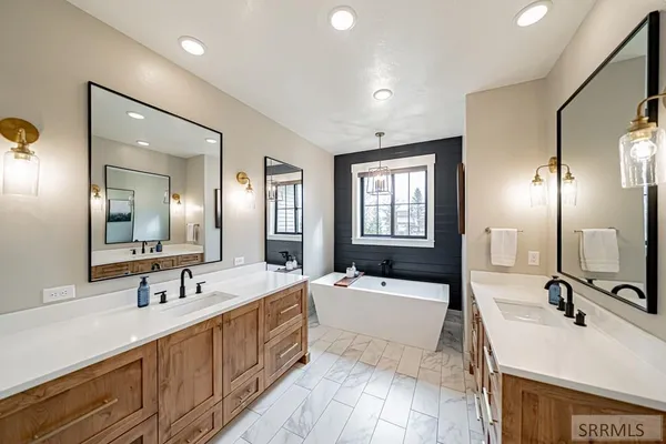 $1,295,000 | 4432 318 North, Rigby, ID 83442