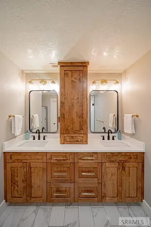 $1,295,000 | 4432 318 North, Rigby, ID 83442