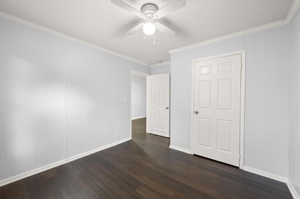 109 Summers Circle Azle, TX 76020 - Photo 19 of 32