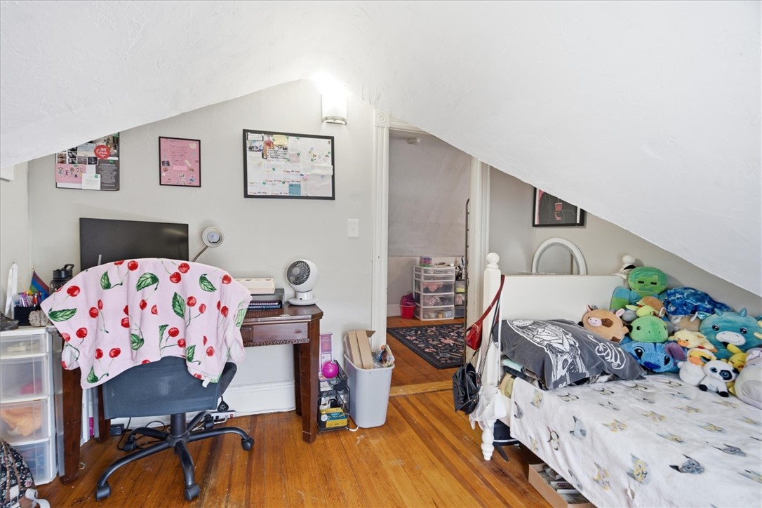 44 Warwick Road Pawtucket, RI 02861 - Photo 32 of 50