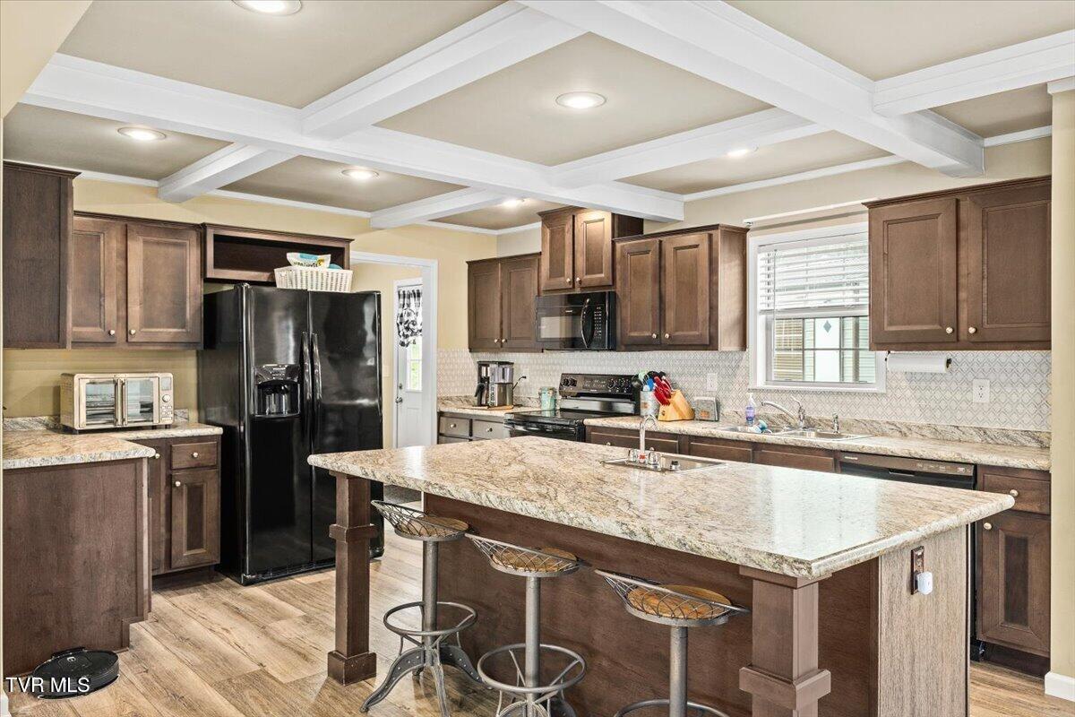 933 Hunting Hill Road Piney Flats, TN 37686 - Photo 50 of 58 50-128A5481