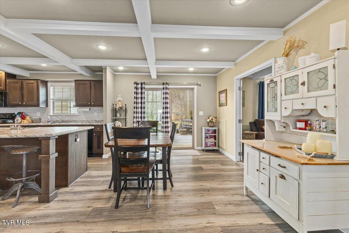 933 Hunting Hill Road Piney Flats, TN 37686 - Photo 51 of 58 51-128A5485