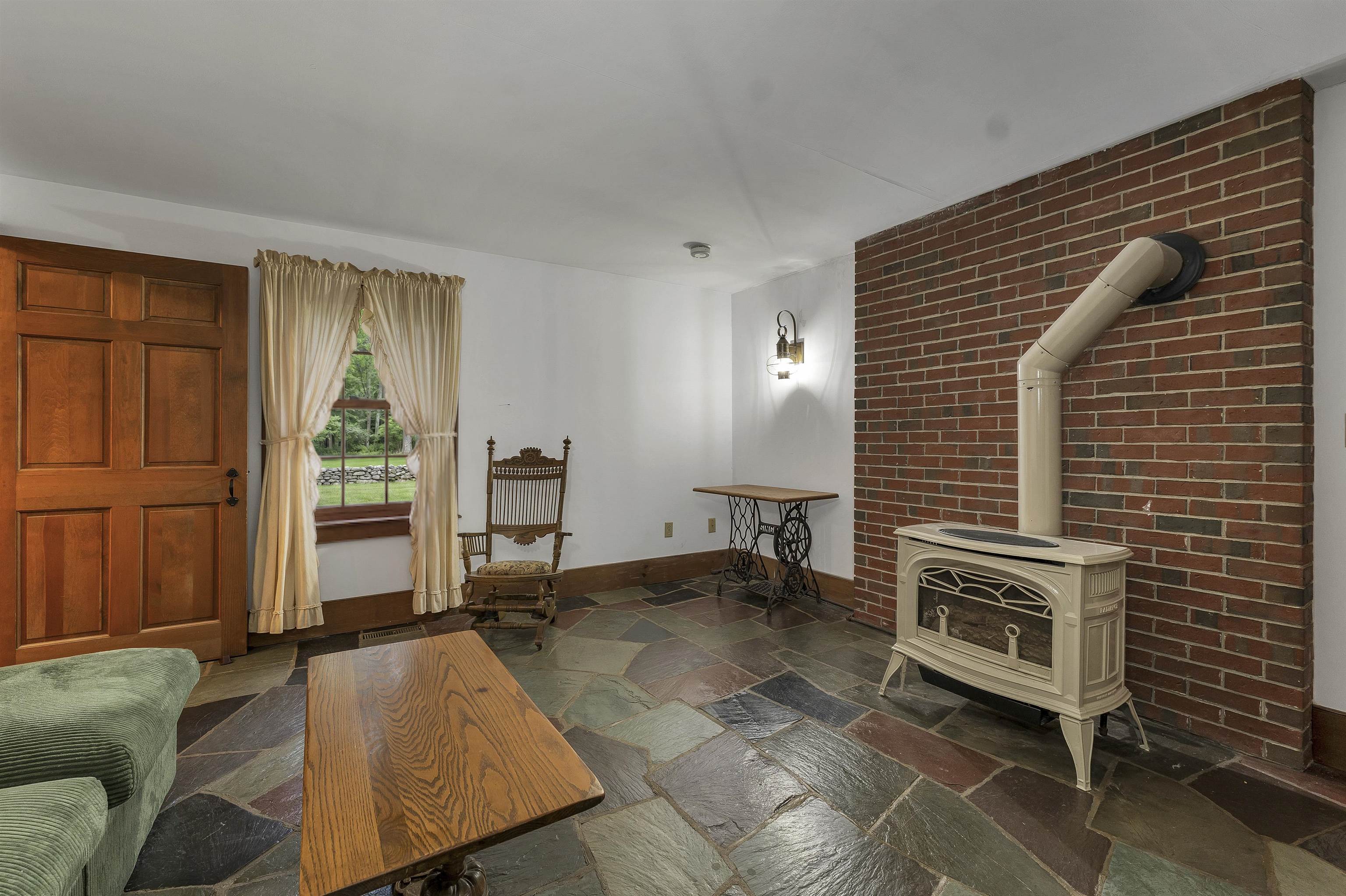 119 Gerrish Road Webster, NH 03303 - Photo 12 of 27