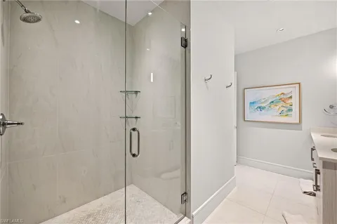 a view of entryway with a front door