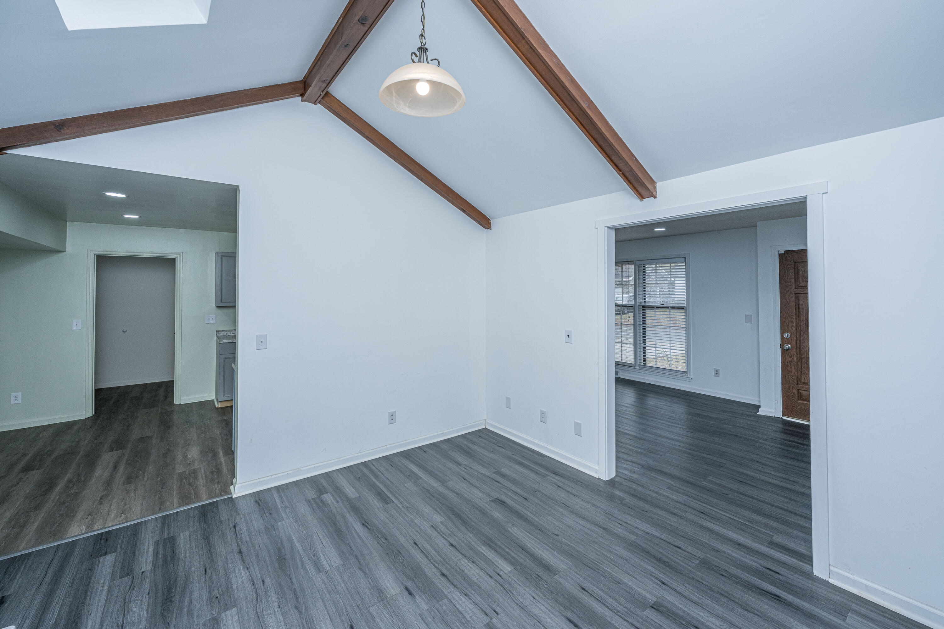 9 Lighthouse Drive Goose Creek, SC 29445 - Photo 14 of 41 9 LighthouseDrREDO018