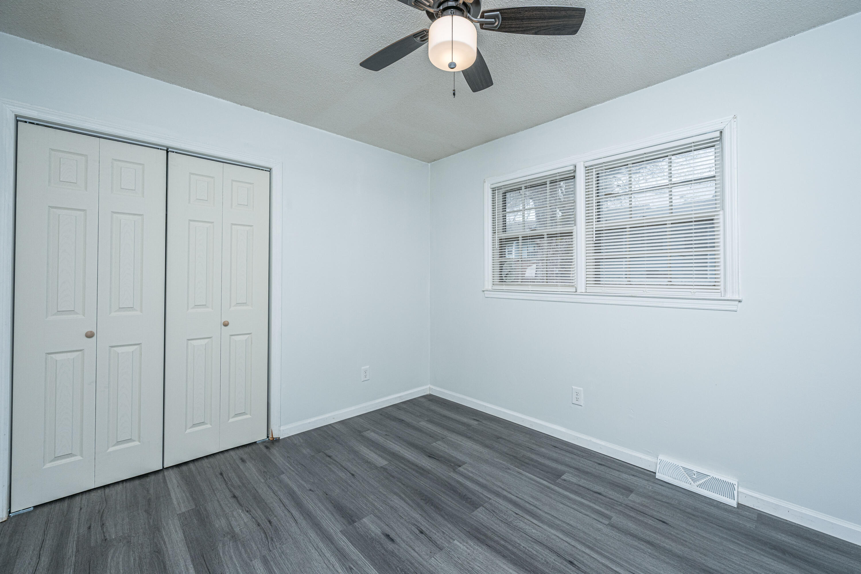 9 Lighthouse Drive Goose Creek, SC 29445 - Photo 20 of 41 9 LighthouseDrREDO025