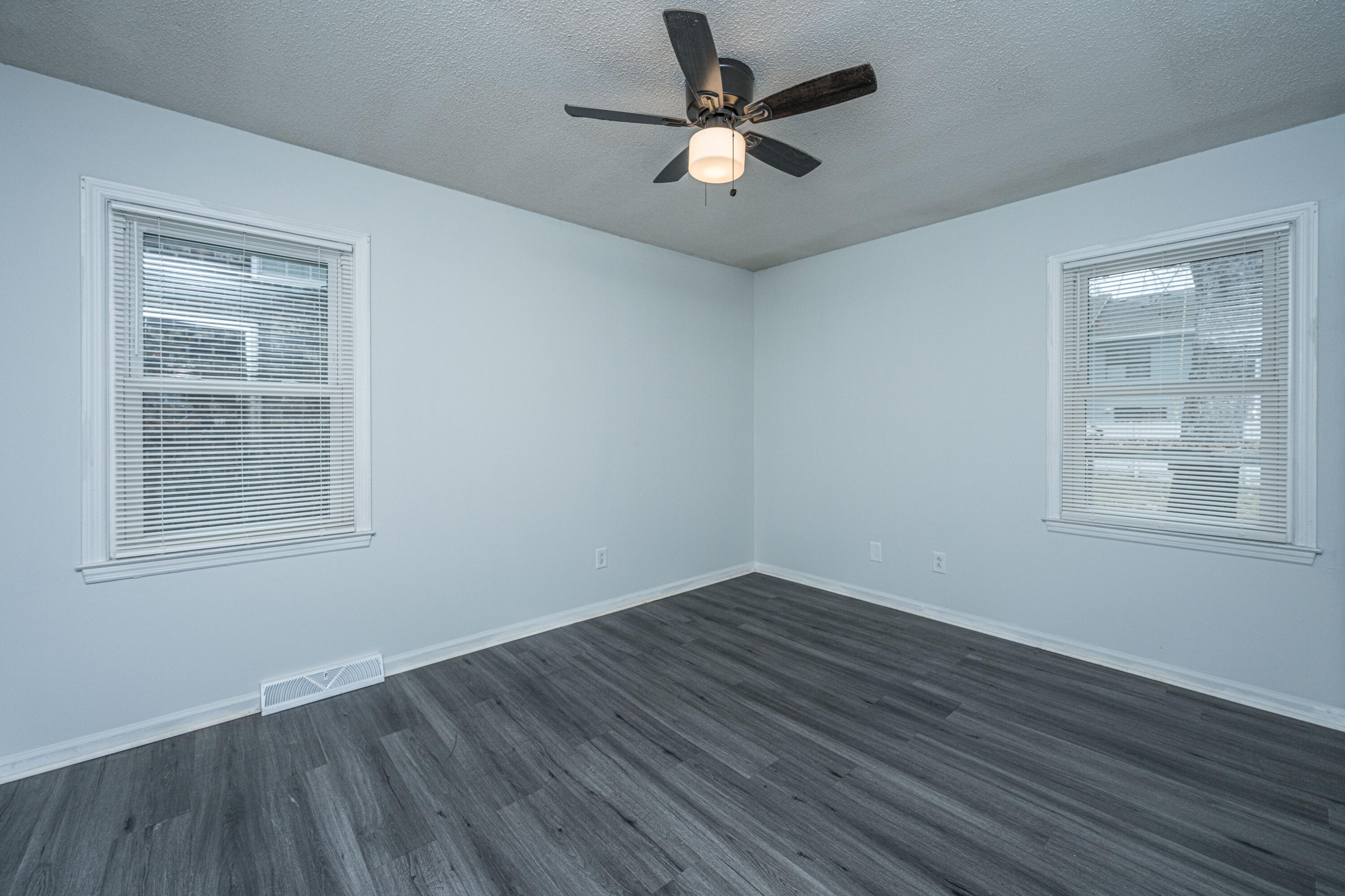 9 Lighthouse Drive Goose Creek, SC 29445 - Photo 23 of 41 9 LighthouseDrREDO028