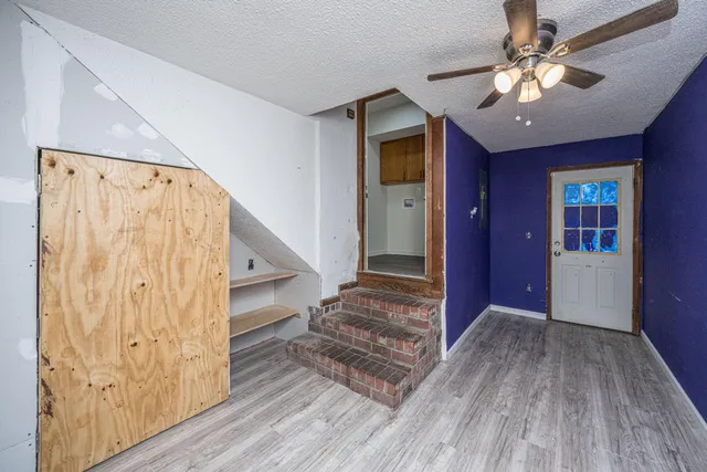 $345,000 | 9 Lighthouse Drive, Goose Creek, SC 29445