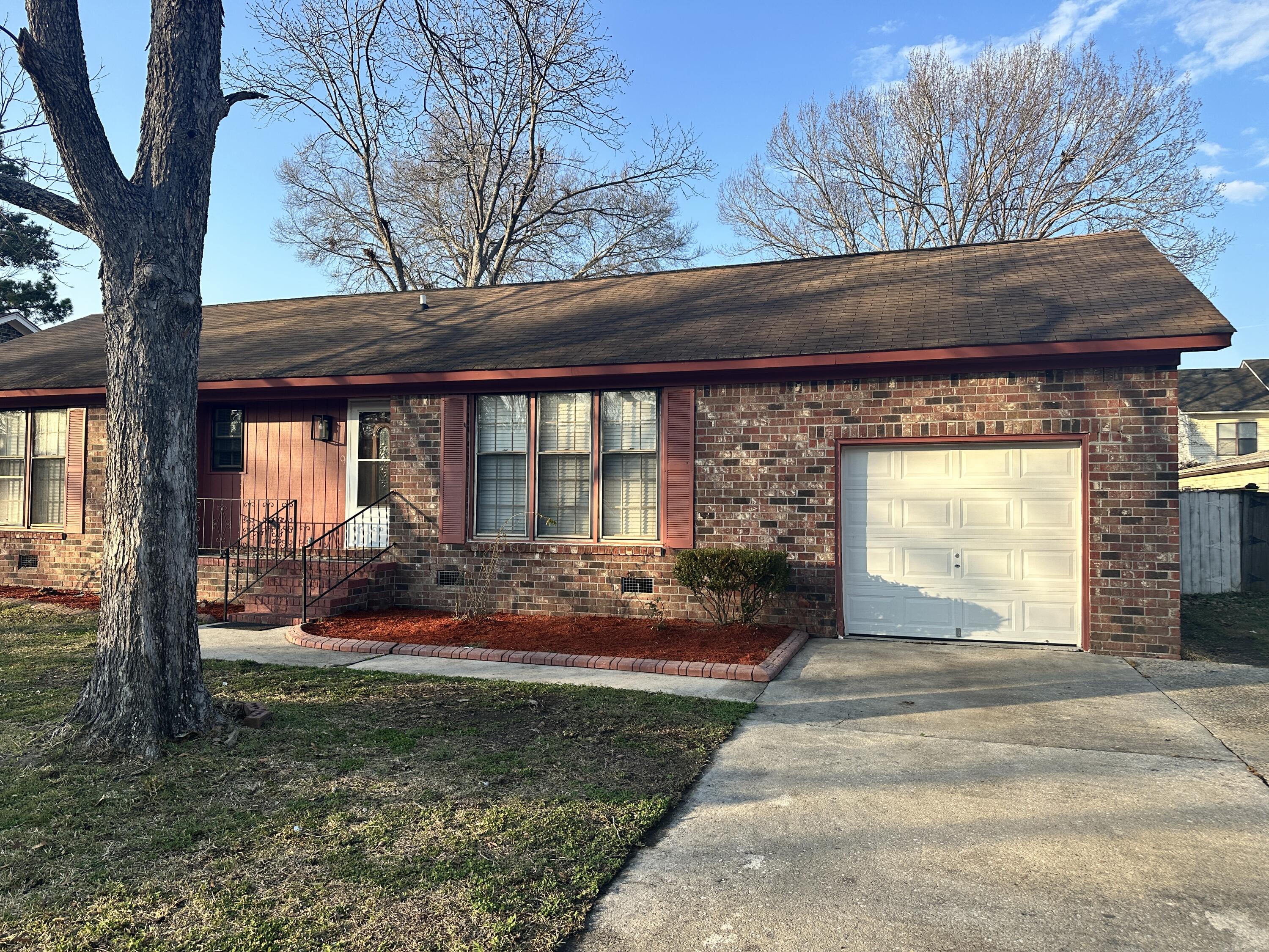 9 Lighthouse Drive Goose Creek, SC 29445 - Photo 37 of 41 IMG_8978