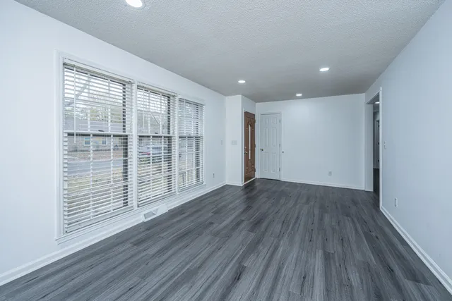 $345,000 | 9 Lighthouse Drive, Goose Creek, SC 29445