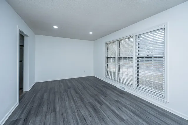 $345,000 | 9 Lighthouse Drive, Goose Creek, SC 29445