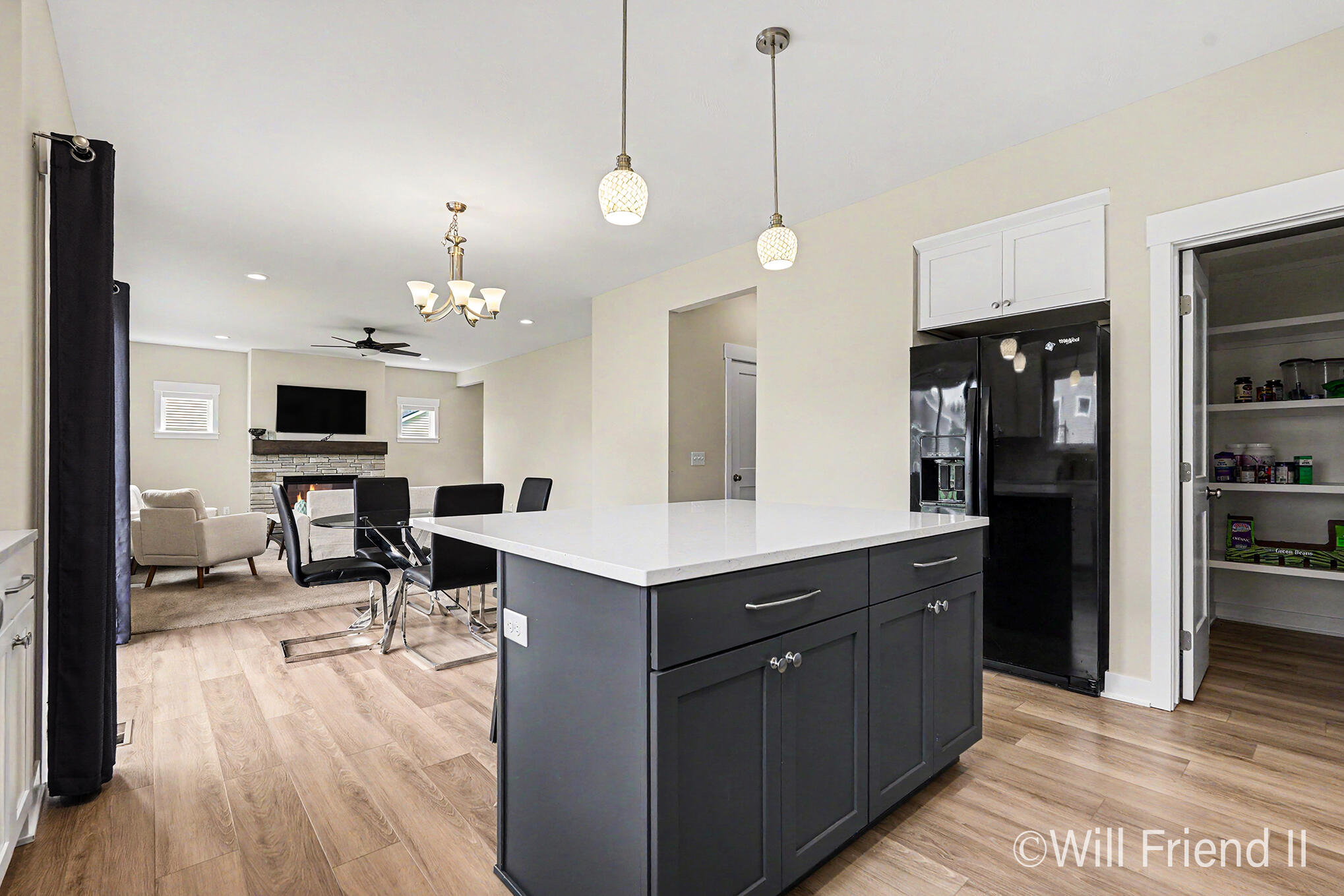 6498 Sun Rdg Drive Southwest Byron Center, MI 49315 - Photo 11 of 38 DSC05322