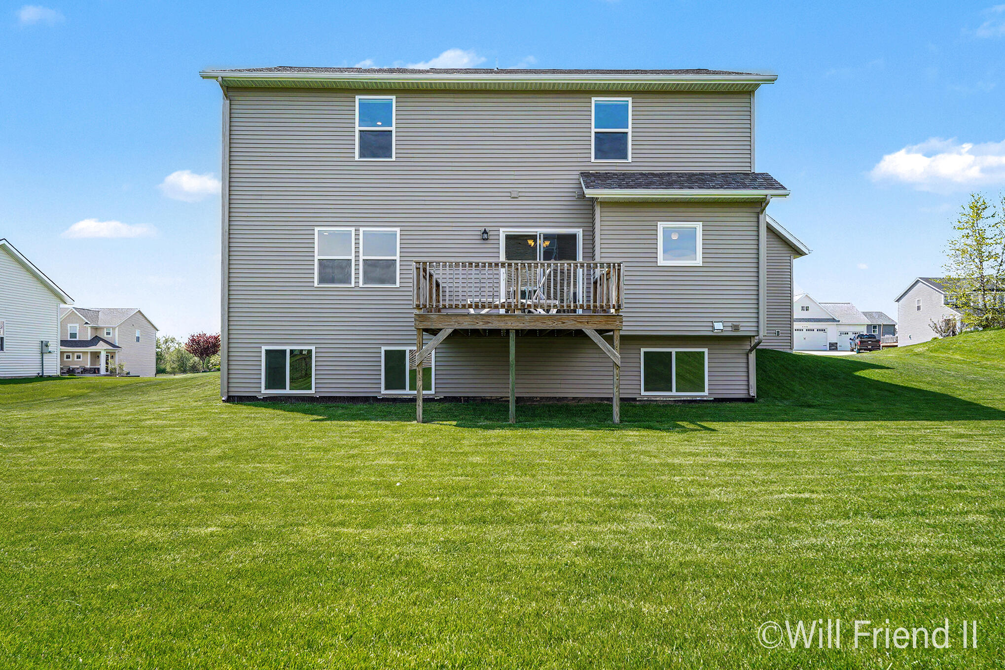 6498 Sun Rdg Drive Southwest Byron Center, MI 49315 - Photo 3 of 38 DSC05436