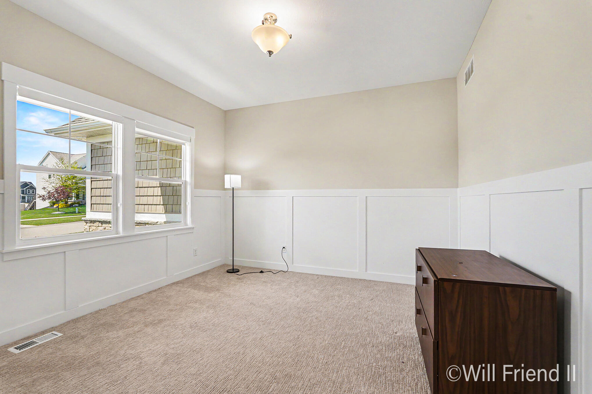 6498 Sun Rdg Drive Southwest Byron Center, MI 49315 - Photo 5 of 38 DSC05367