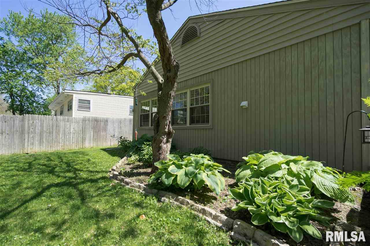 343 East High Point Road Peoria, IL 61614 - Photo 34 of 36 Gallery Image 34