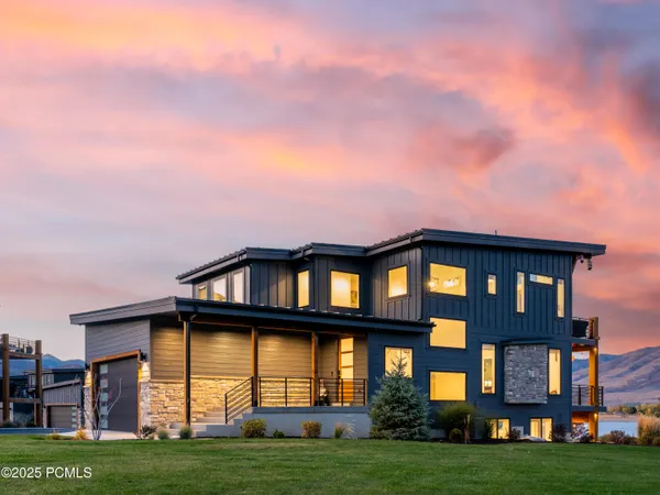 $3,195,000 | 6384 East 725, Unit 49, Huntsville, UT 84317