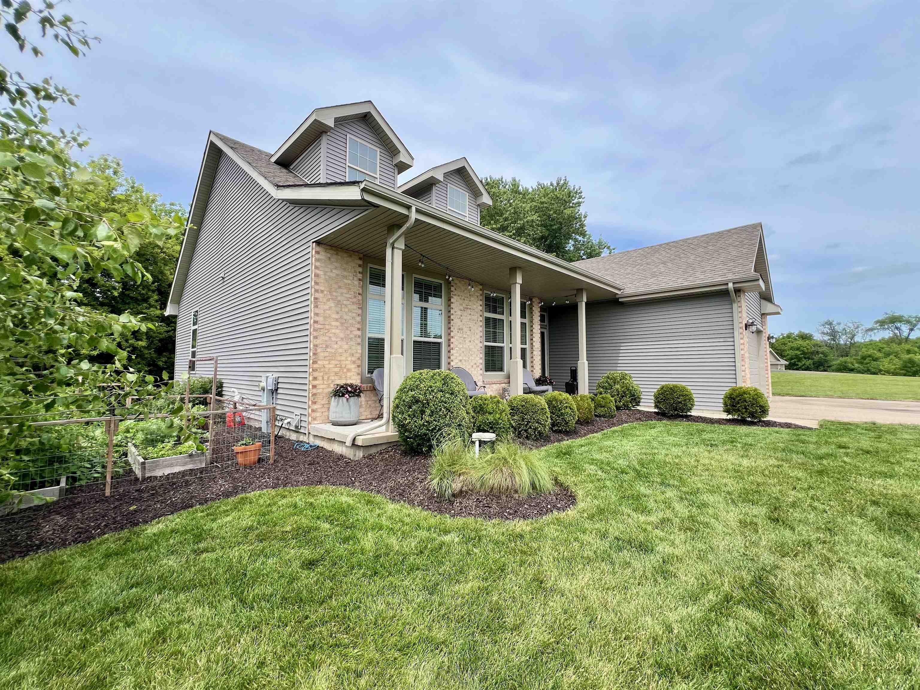 8747 North Stone Farm Road Edgerton, WI 53534 - Photo 4 of 38