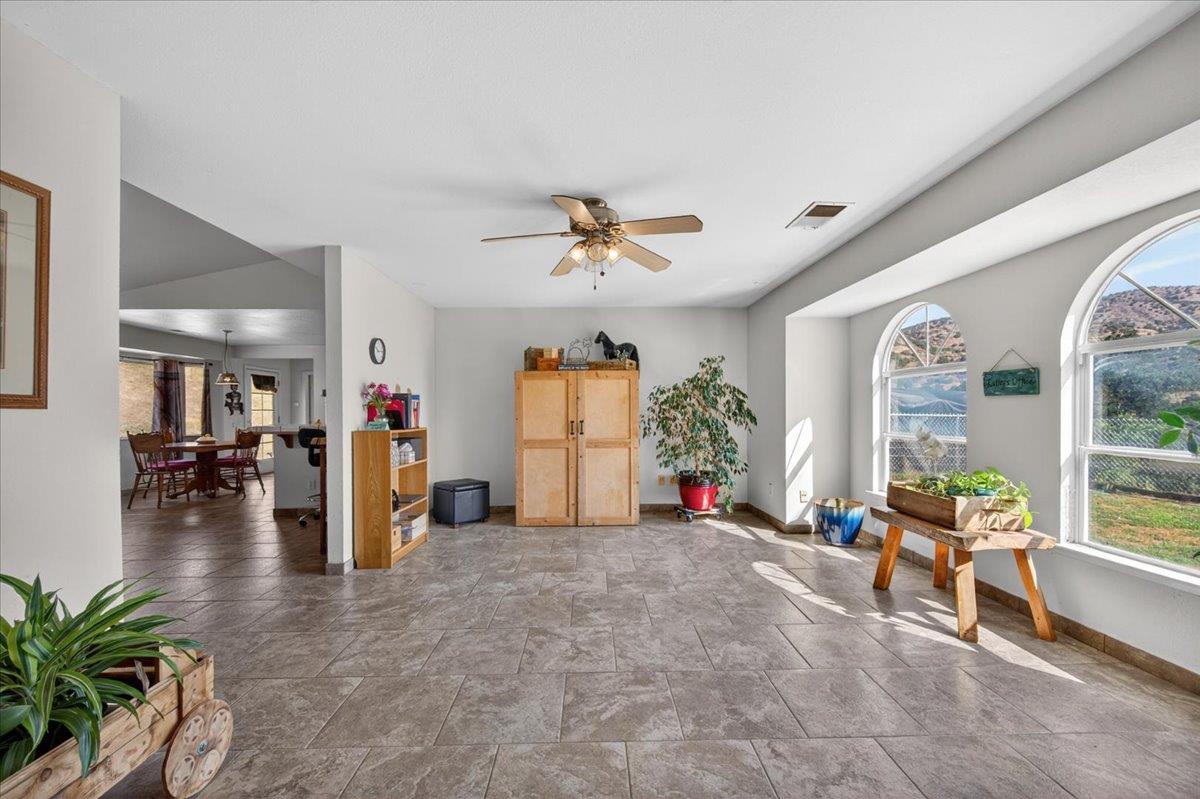 36209 Sand Creek Road Squaw Valley, CA 93675 - Photo 3 of 85