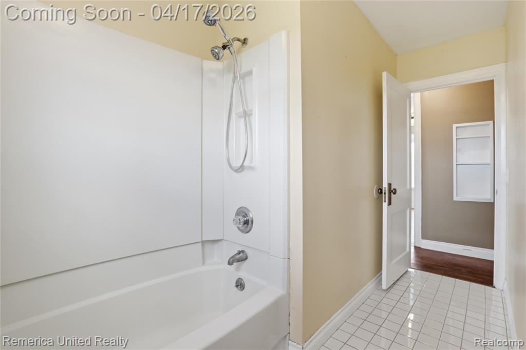 8375 Denton Hill Road Fenton, MI 48430 - Photo 19 of 41 Gallery Image 19