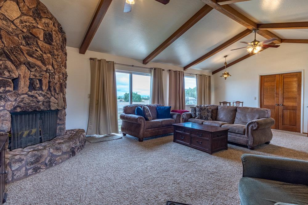 60 Union Road Hollister, CA 95023 - Photo 12 of 28 Gallery Image 12