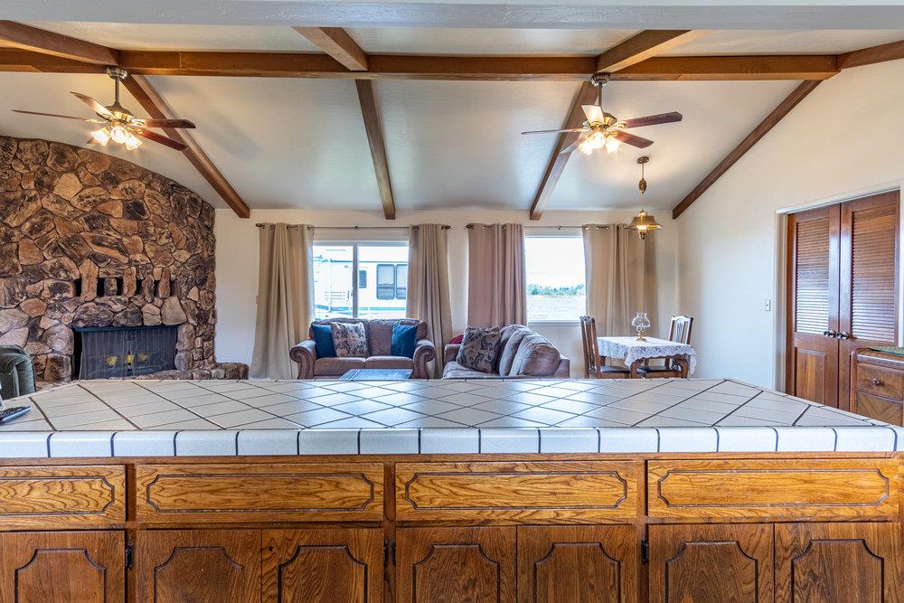 60 Union Road Hollister, CA 95023 - Photo 6 of 28 Gallery Image 6