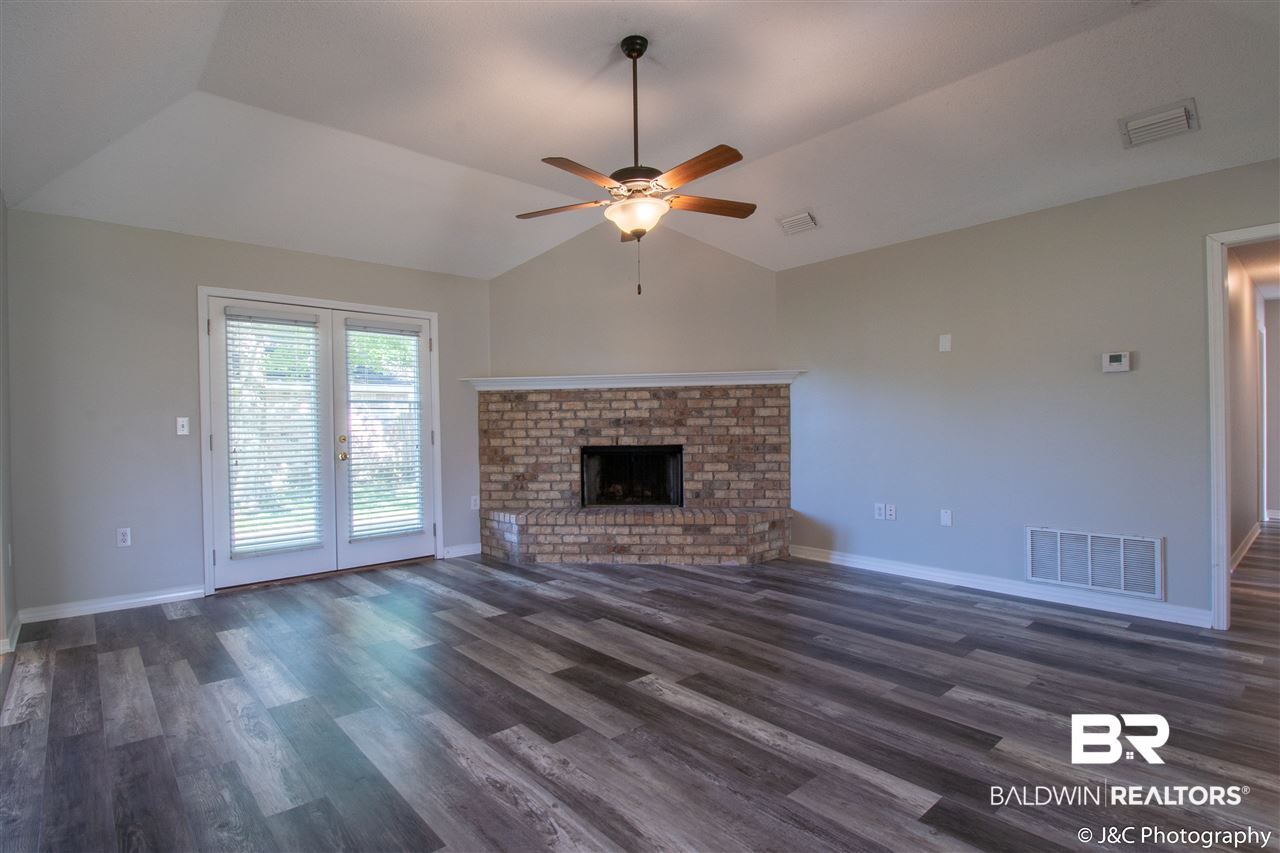417 Wisteria Lane Foley, AL 36535 - Photo 11 of 23