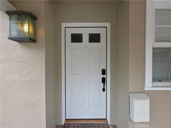 $6,295 | 5339 Veloz Avenue, Tarzana, CA 91356