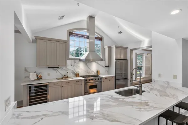 $750,000 | 125 Arbors Lane, Unit D, Eatonton, GA 31024