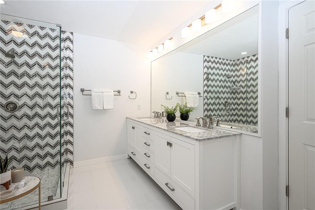 772 Reef Point Circle, Unit 55 Naples, FL 34108 - Photo 17 of 34