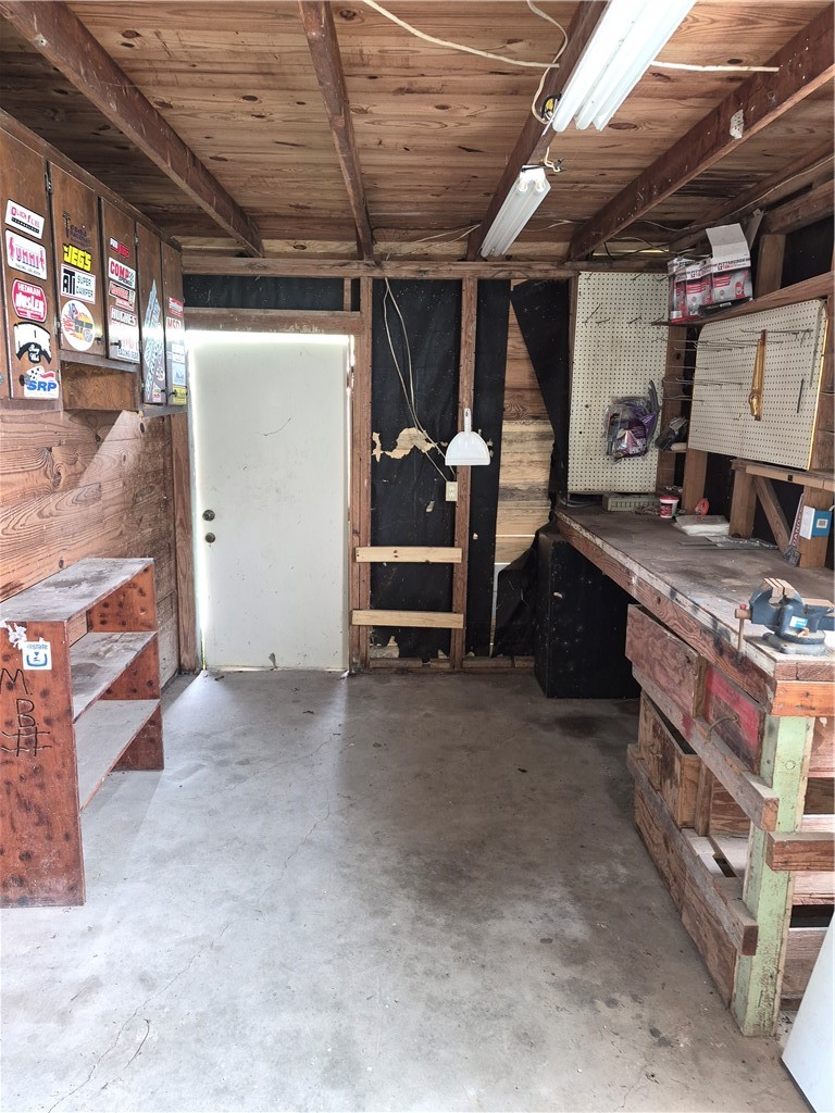 202 North Gregory Gregory, TX 78374 - Photo 15 of 19 a view of a storage room