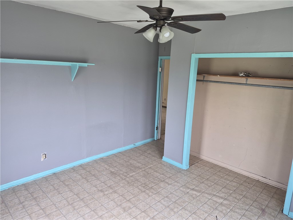 202 North Gregory Gregory, TX 78374 - Photo 10 of 19 a view of a room with a fan
