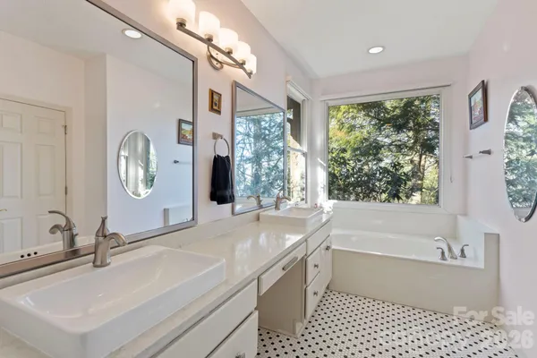 $795,000 | 103 Bellshire Drive, Flat Rock, NC 28731