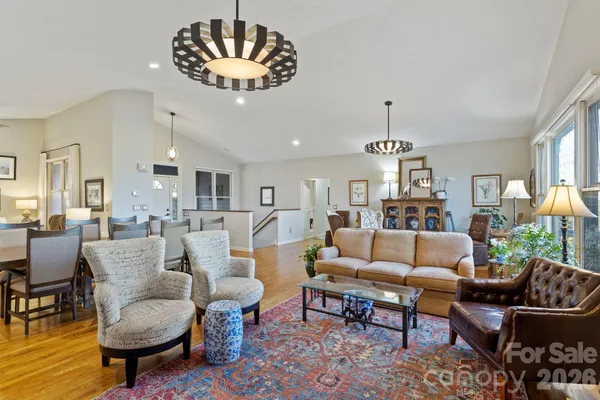 $795,000 | 103 Bellshire Drive, Flat Rock, NC 28731