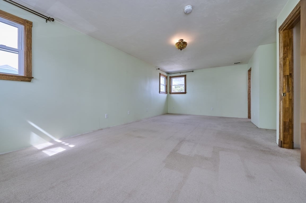 12 Shore Road Waltham, MA 02451 - Photo 19 of 22 Gallery Image 19