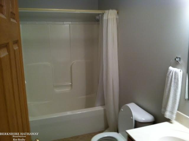 7182 Vincent Road Jeddo, MI 48032 - Photo 16 of 28