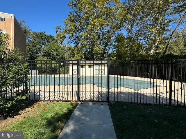 $1,400 | 3421 West Chester Pike, Unit A241BR, Newtown Square, PA 19073