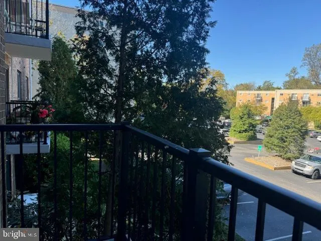 $1,400 | 3421 West Chester Pike, Unit A241BR, Newtown Square, PA 19073