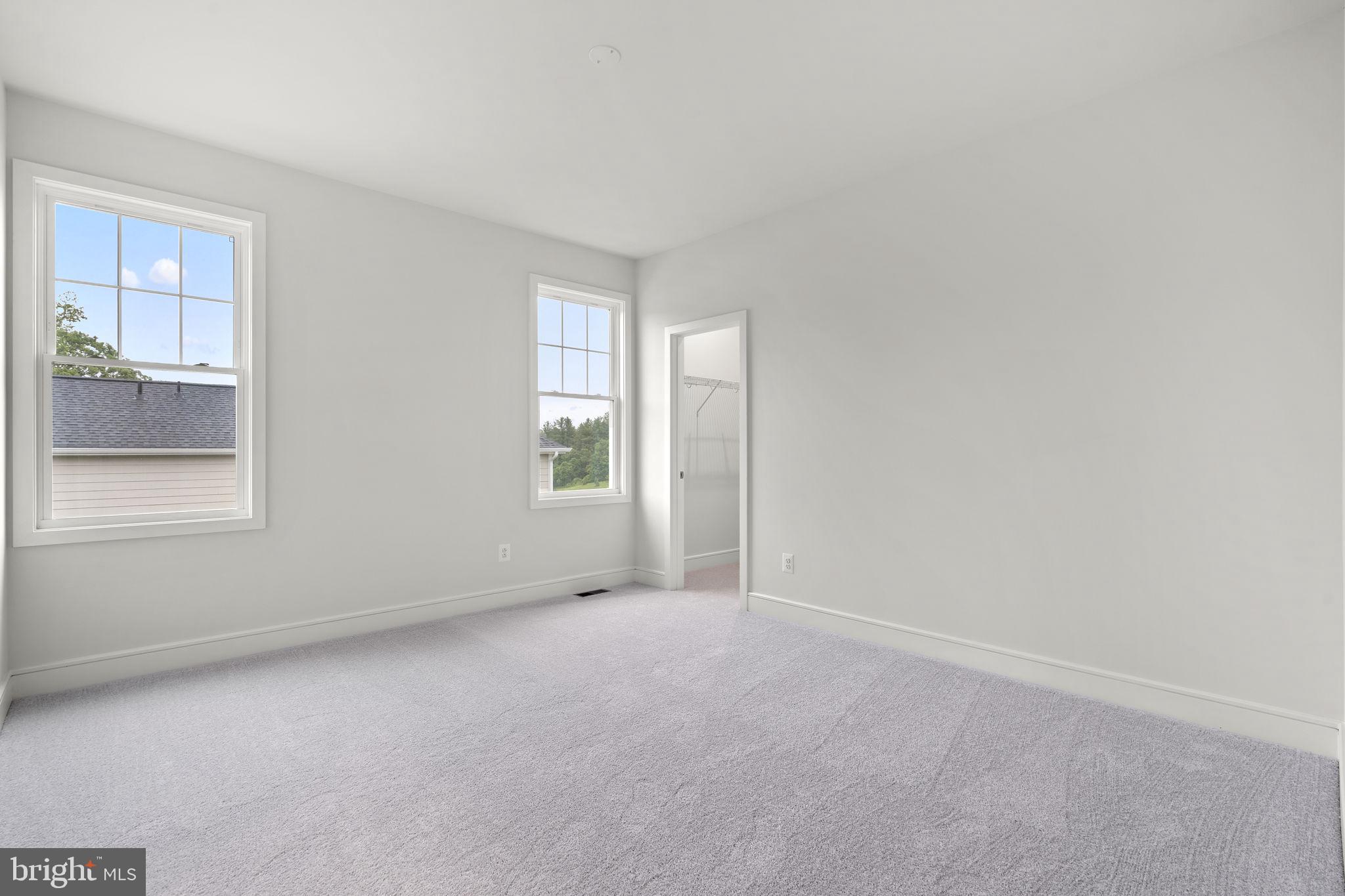 2611 Blue Rdg Avenue Marshall, VA 20115 - Photo 35 of 47 an empty room with windows