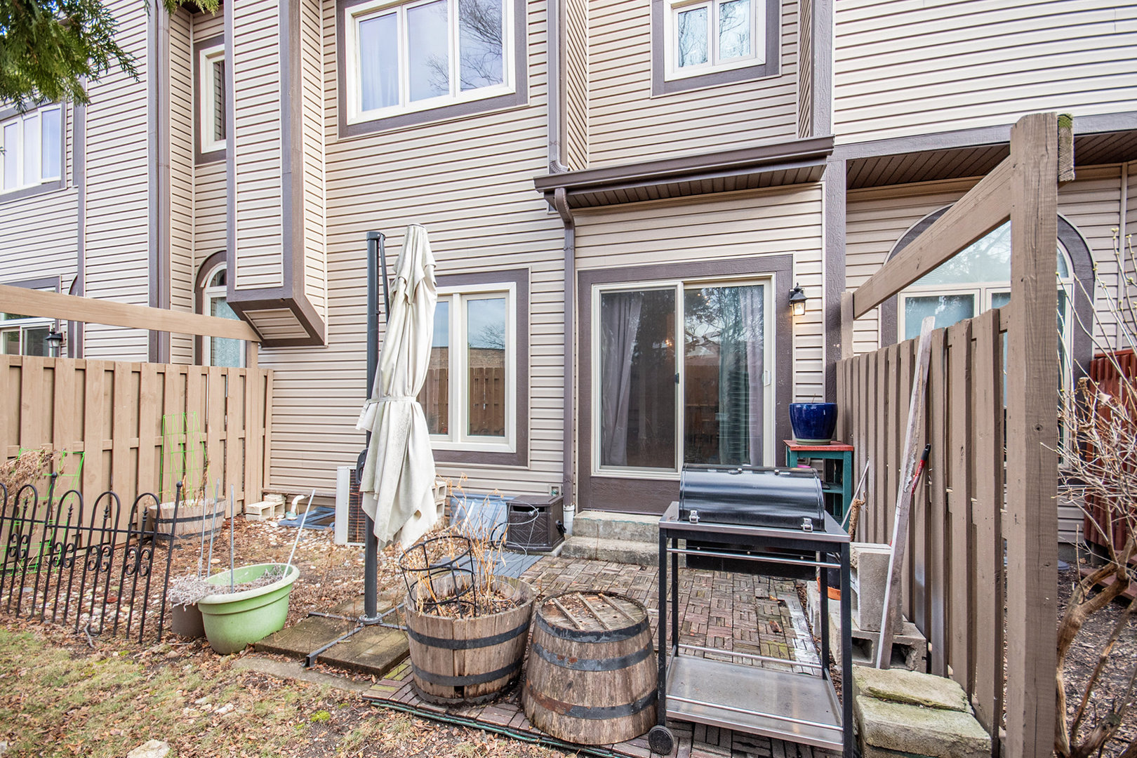 1008 Arbor Court Mount Prospect, IL 60056 - Photo 16 of 19 a view of a patio with couple of chairs and potted plants