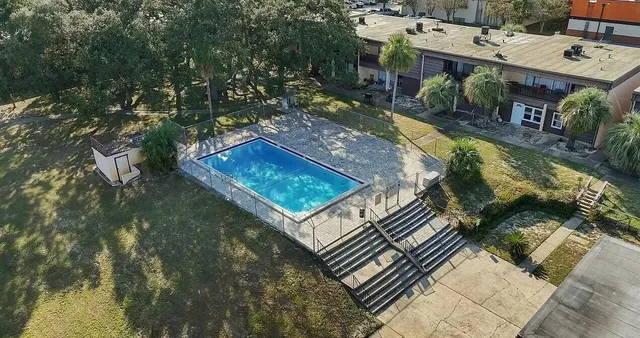 $1,375 | 408 Marshall Court, Unit 5, Fort Walton Beach, FL 32548