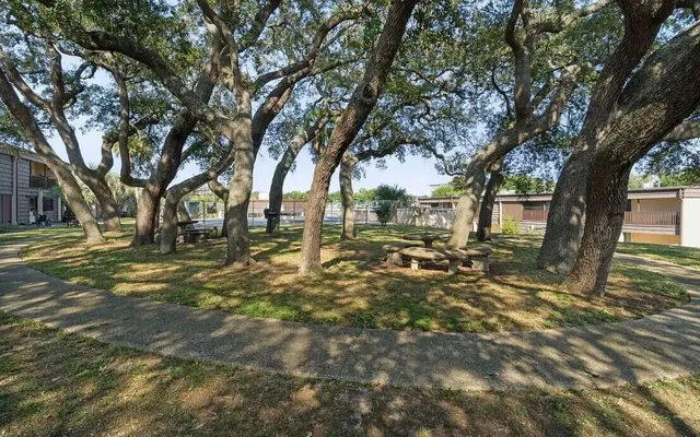 $1,375 | 408 Marshall Court, Unit 5, Fort Walton Beach, FL 32548