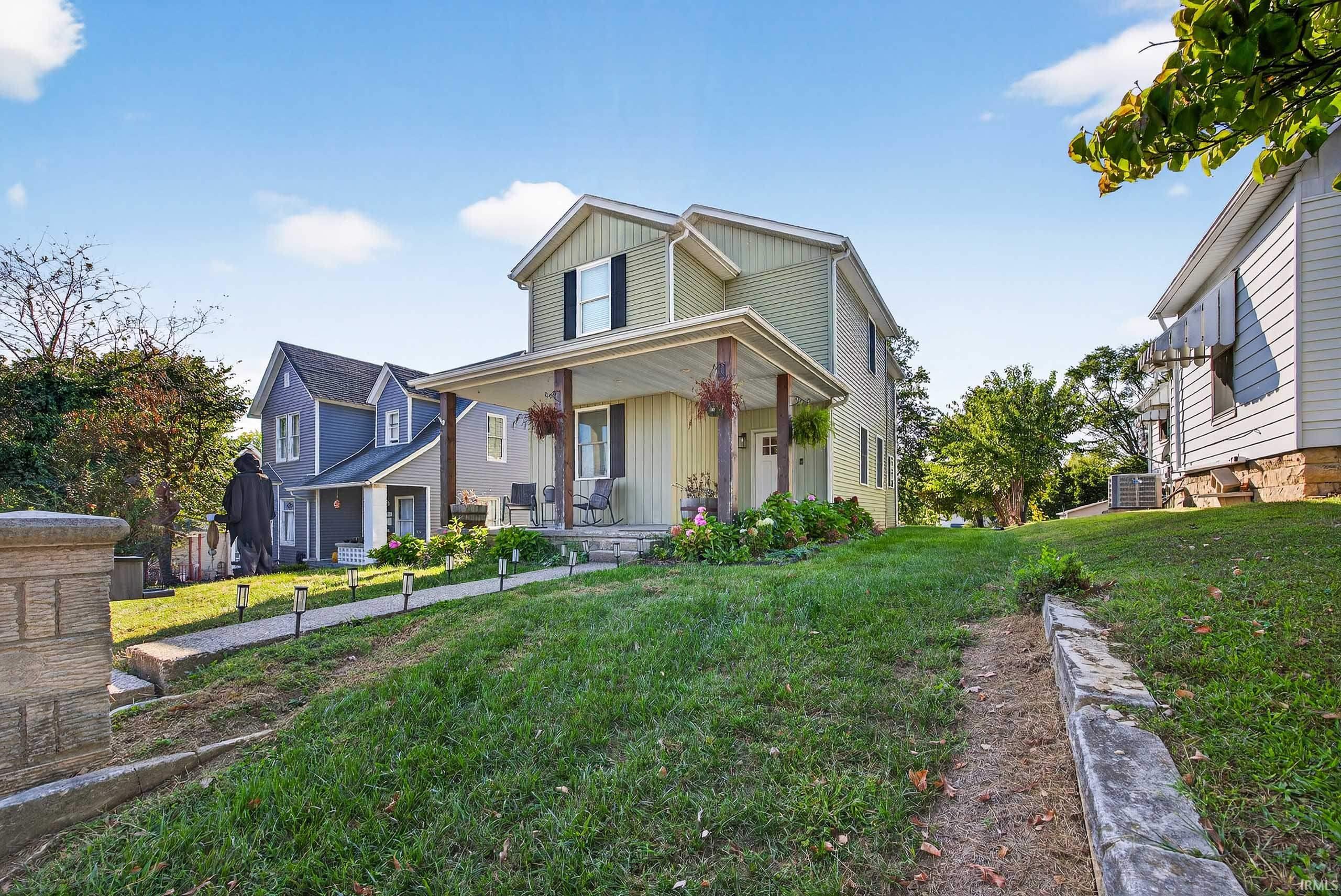 1921 H Street Bedford, IN 47421 - Photo 2 of 36