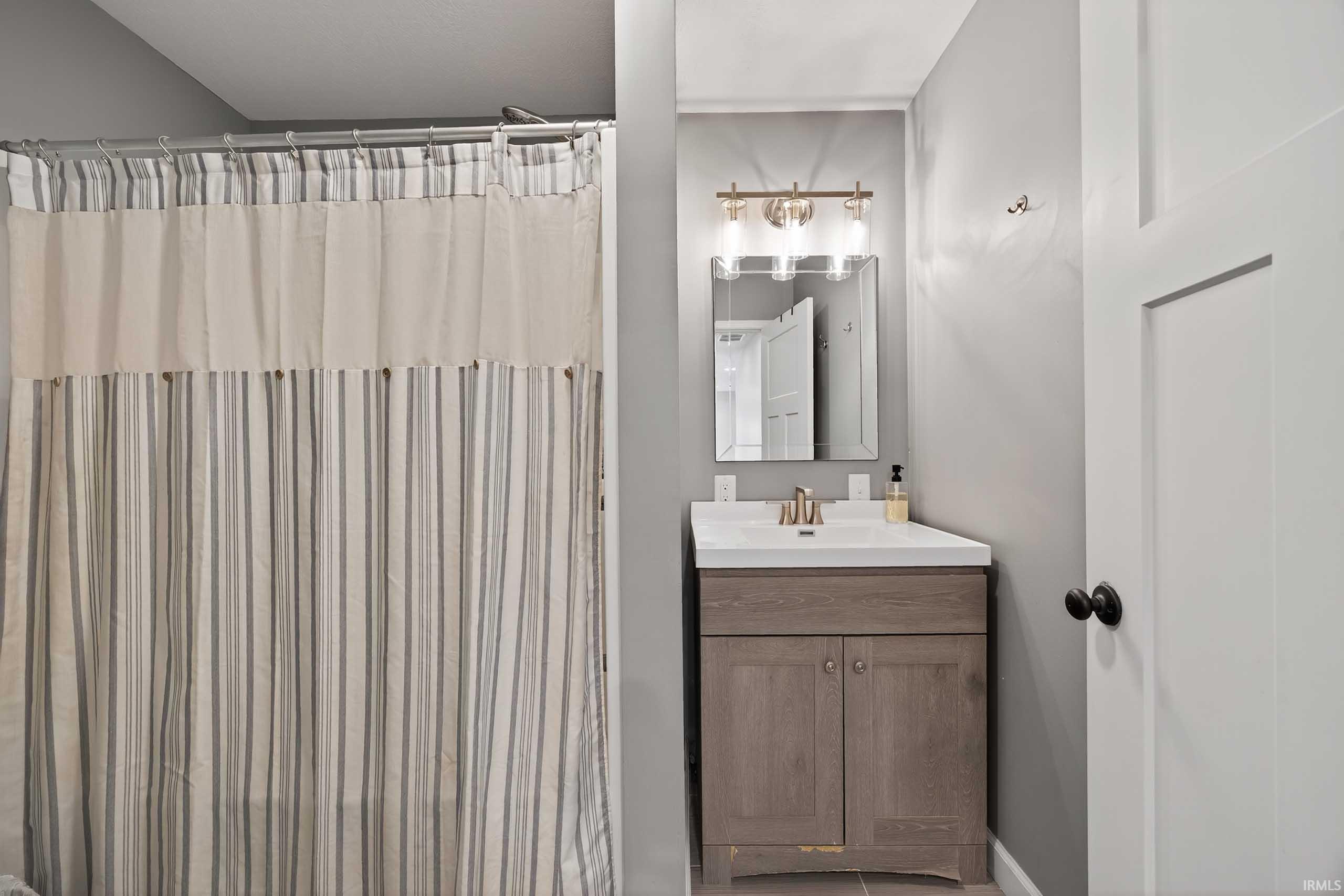 1921 H Street Bedford, IN 47421 - Photo 29 of 36