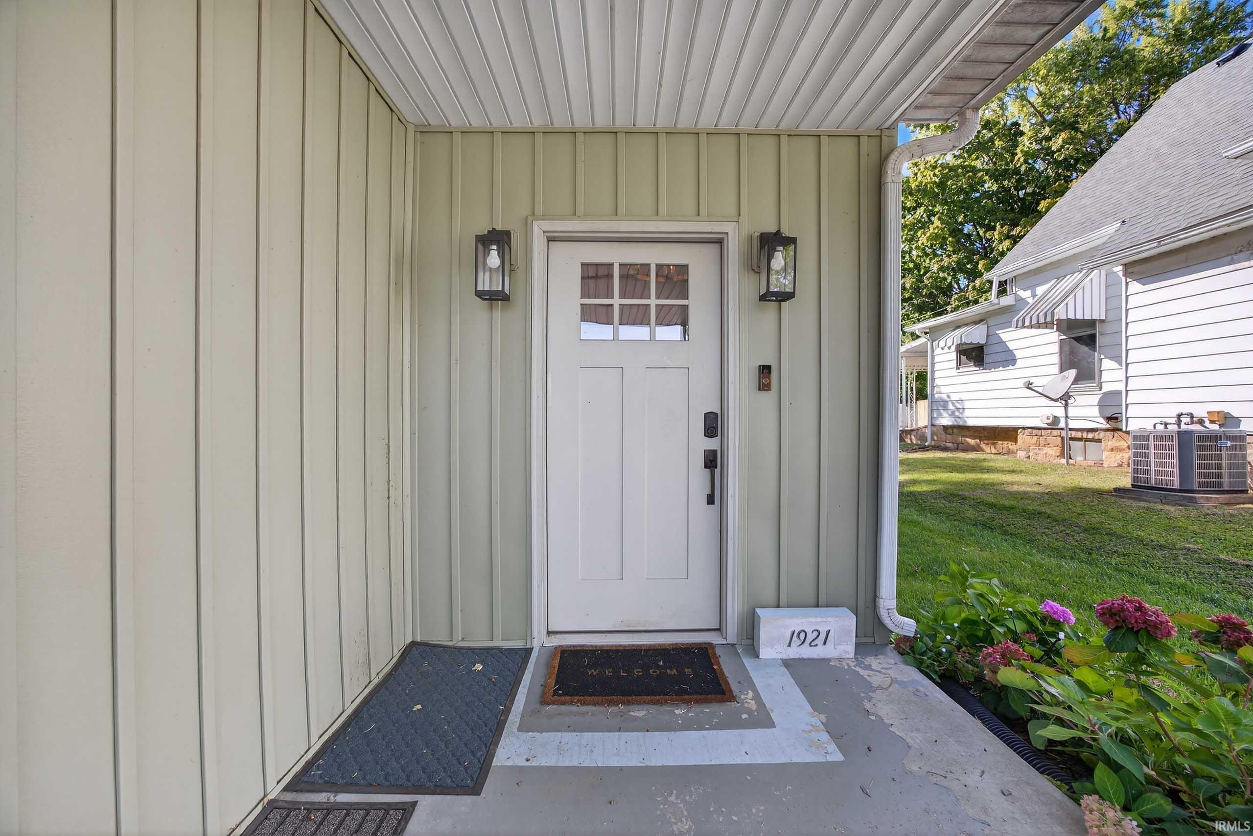 1921 H Street Bedford, IN 47421 - Photo 6 of 36