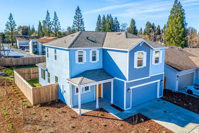 $575,000 | 8204 Caminata Lane, Carmichael, CA 95608