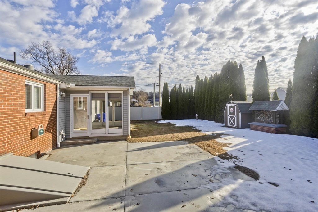 309 Island Pond Road Springfield, MA 01118 - Photo 33 of 36 Gallery Image 33