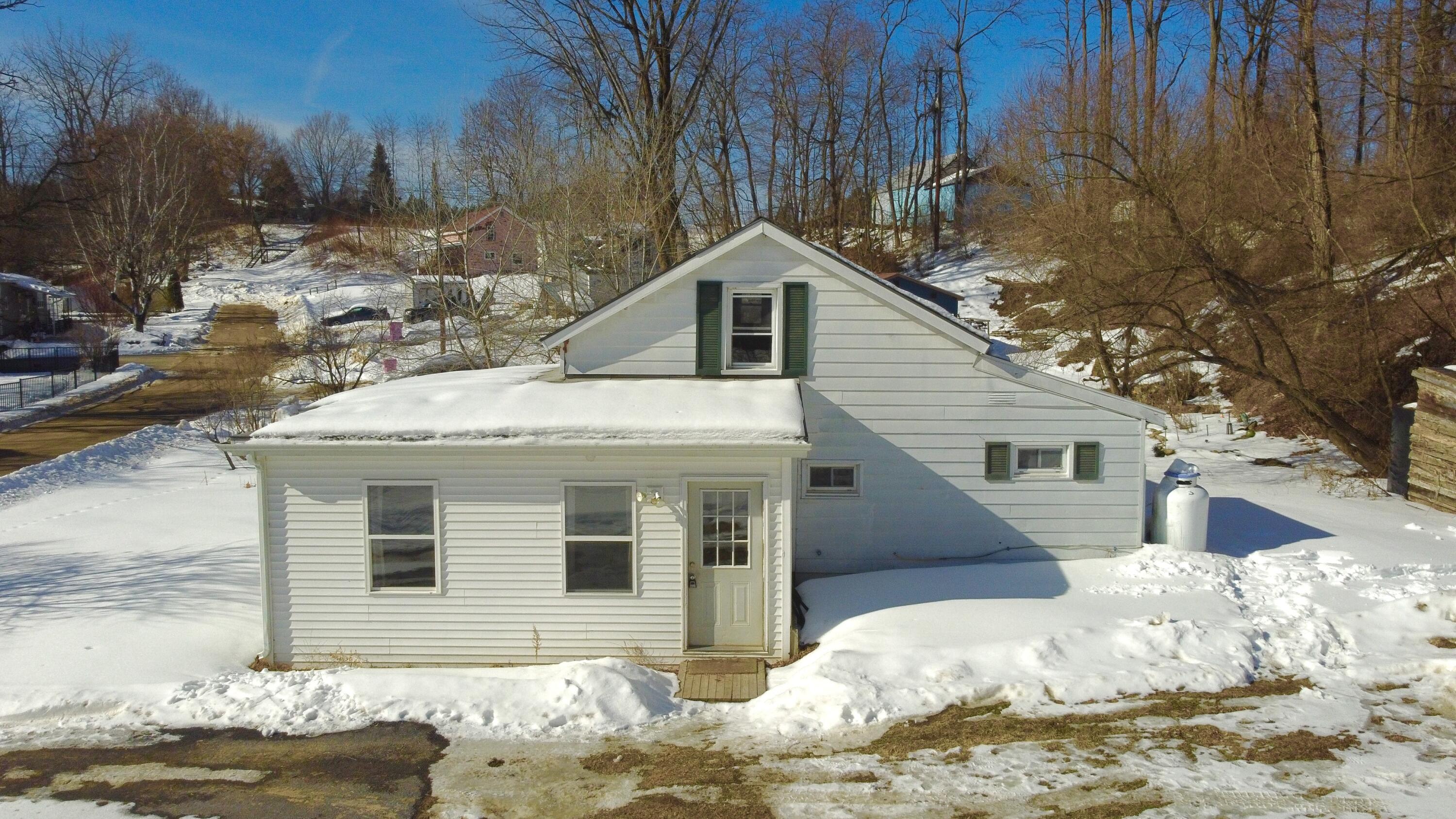 52 Pocket Hill Road Morrisonville, NY 12962 - Photo 2 of 22