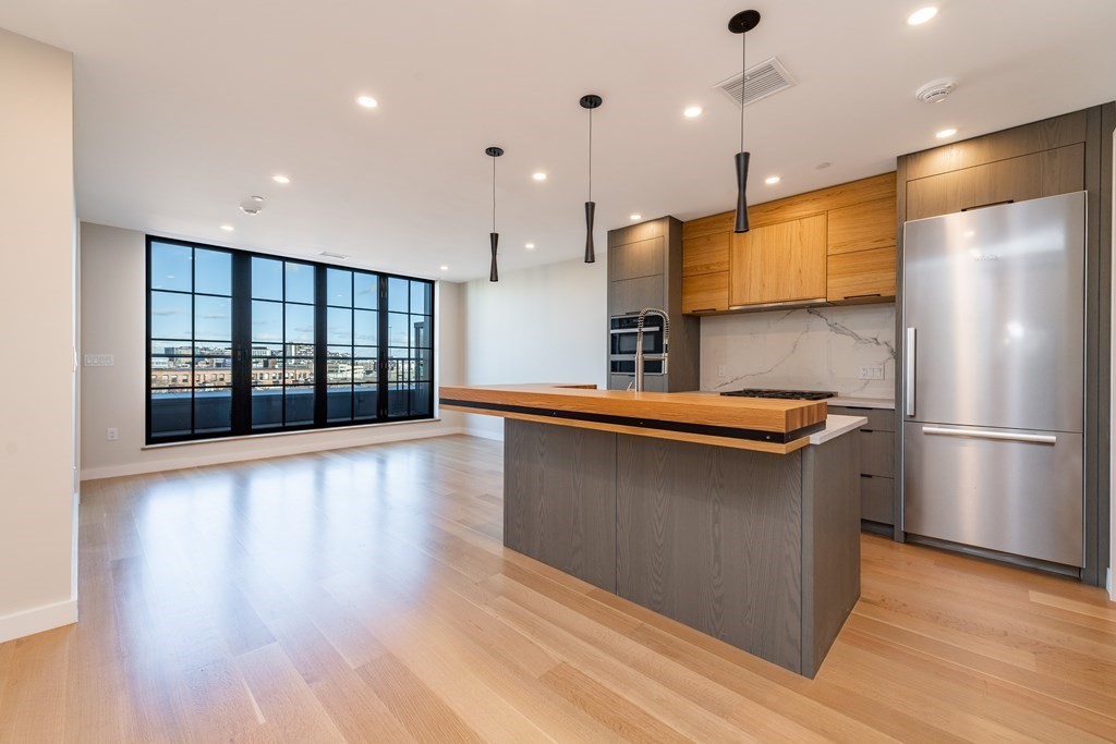 76 Wareham Street, Unit 6B Boston, MA 02118 - Photo 2 of 25