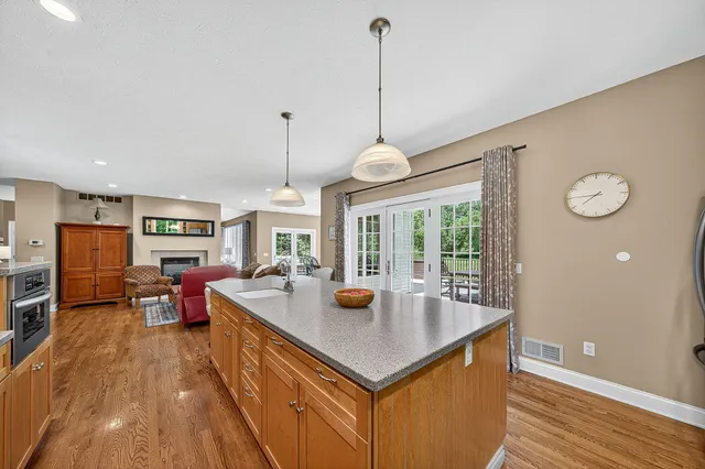 $1,125,000 | 29750 Edwards Way, Niles, MI 49120