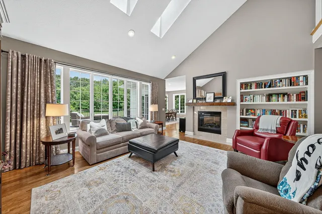 $1,125,000 | 29750 Edwards Way, Niles, MI 49120